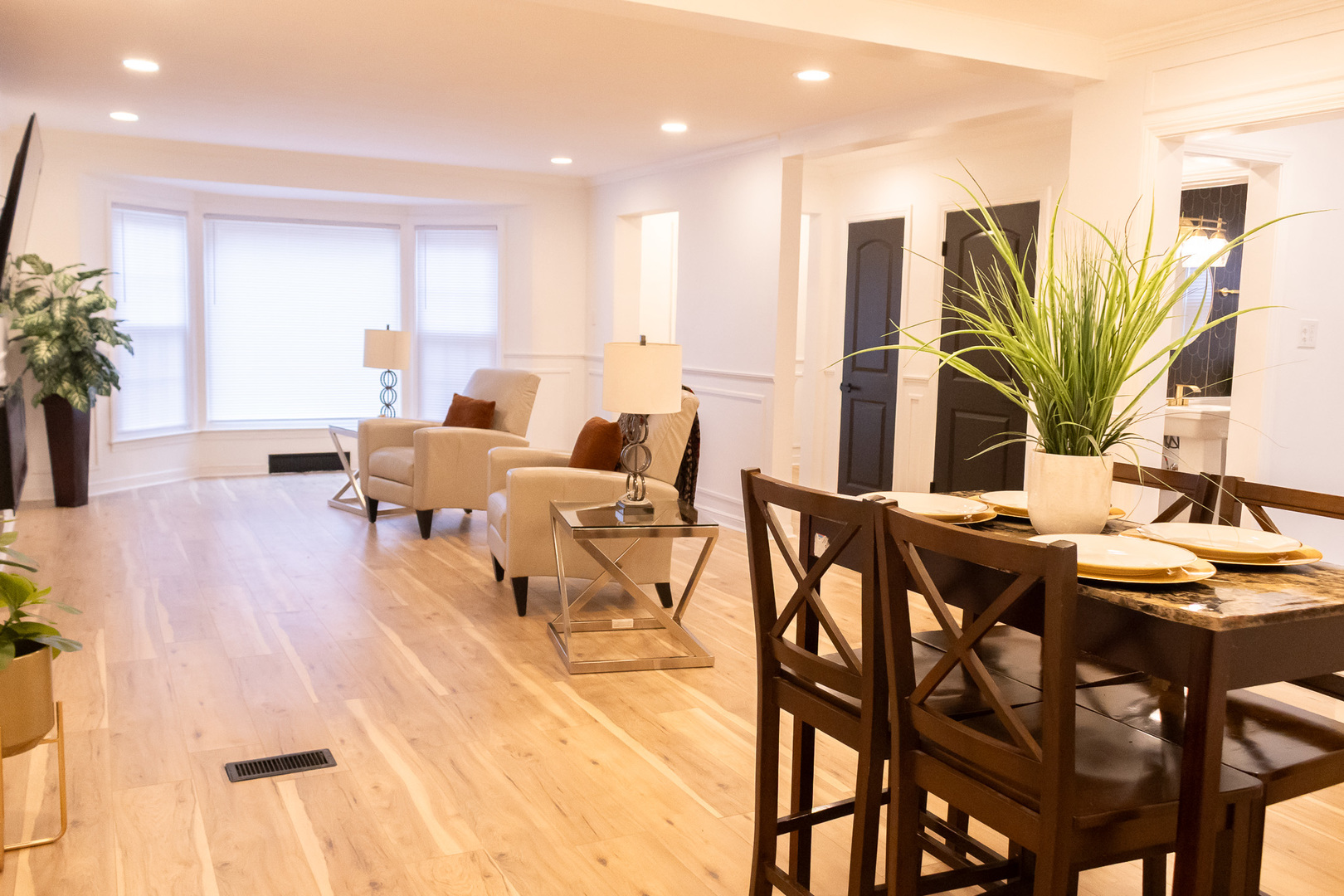 9237 S Justine Street, Chicago, IL 60620