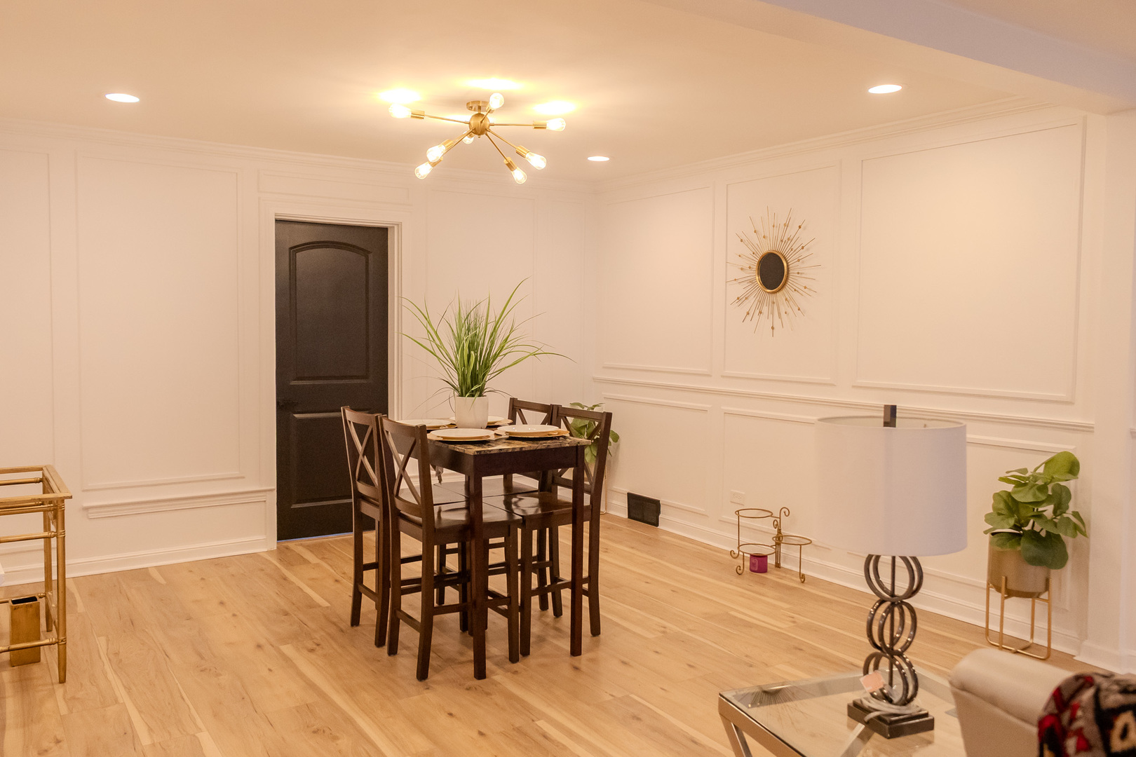 9237 S Justine Street, Chicago, IL 60620