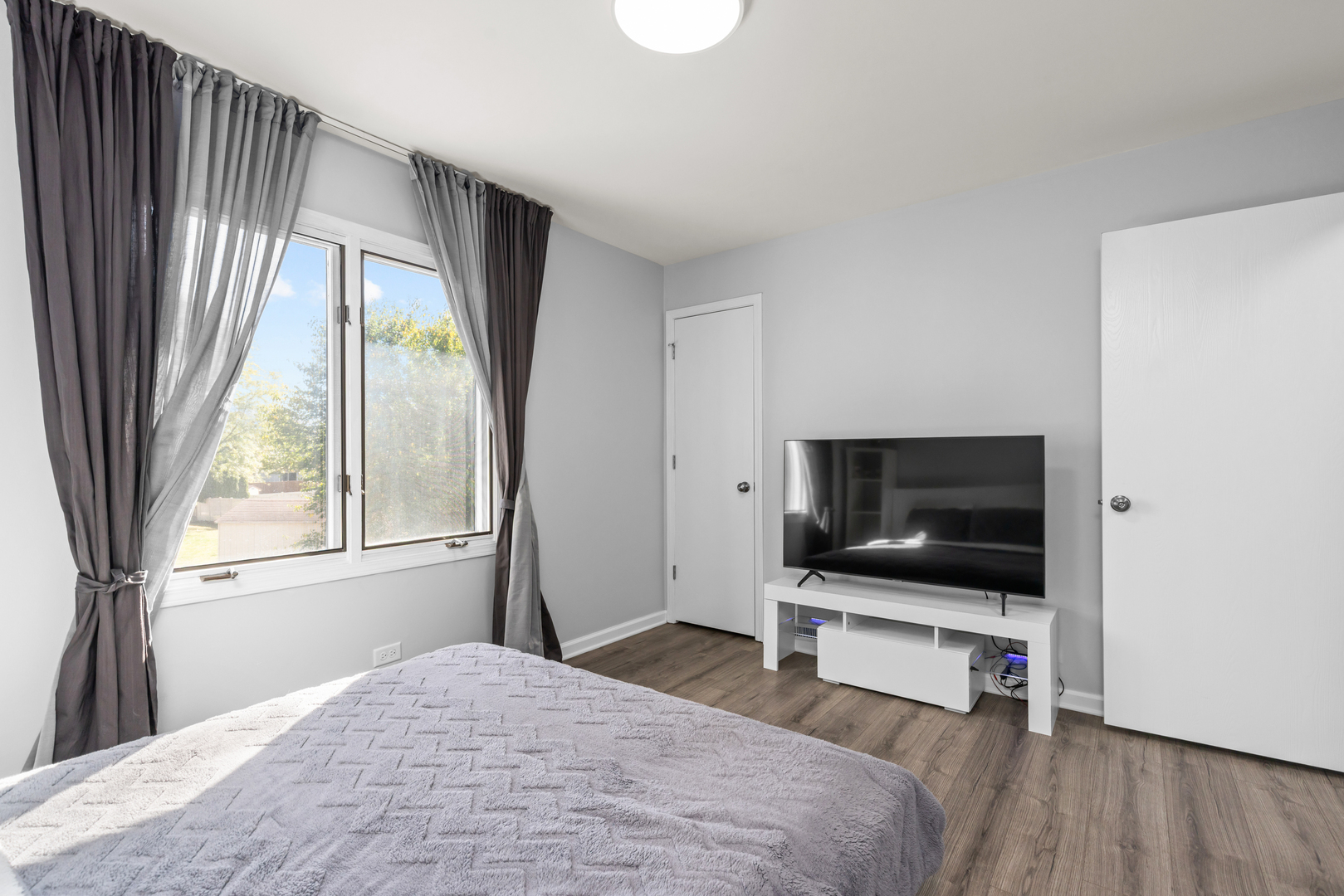 400 Callery Drive, Bolingbrook, IL 60490