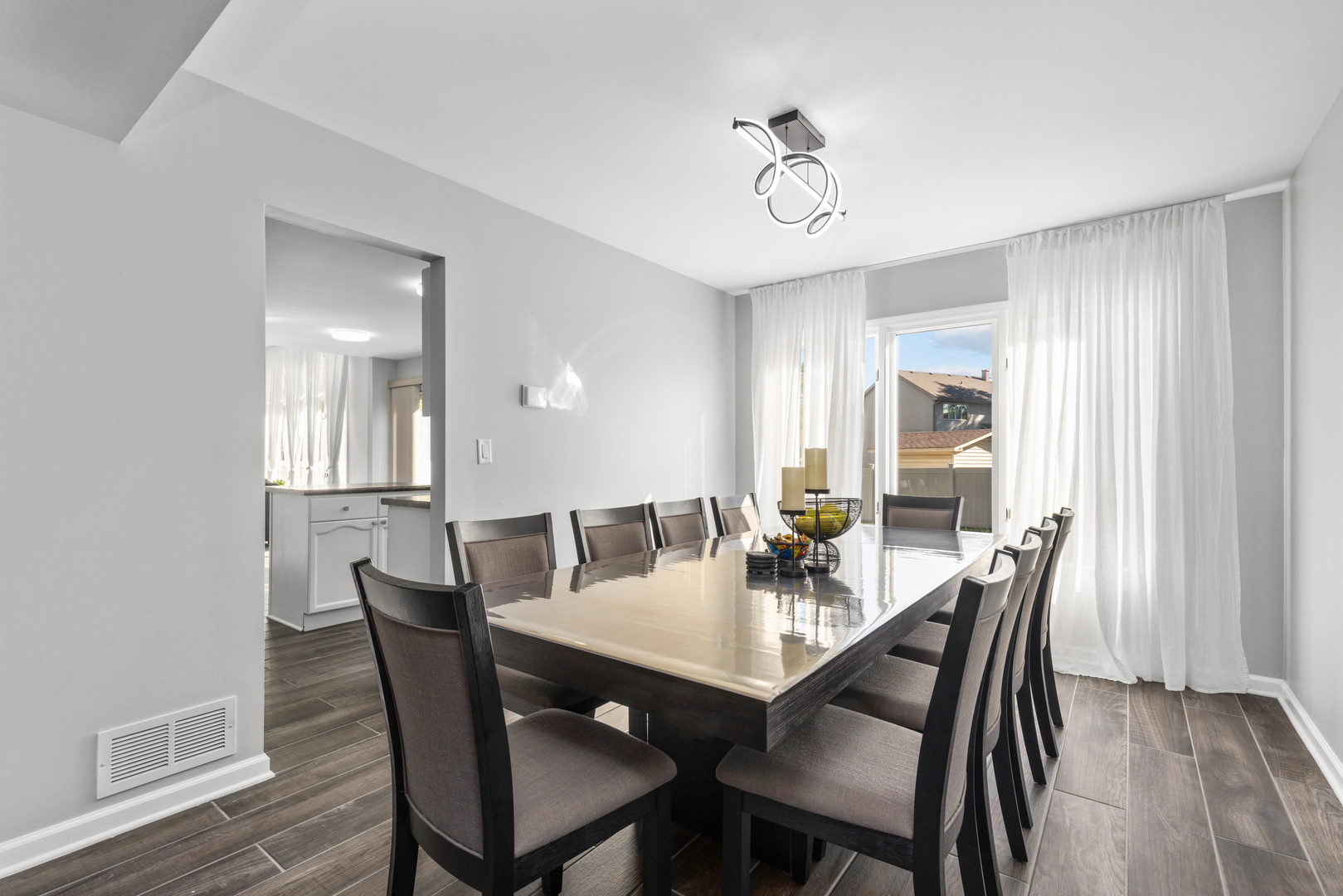 400 Callery Drive, Bolingbrook, IL 60490