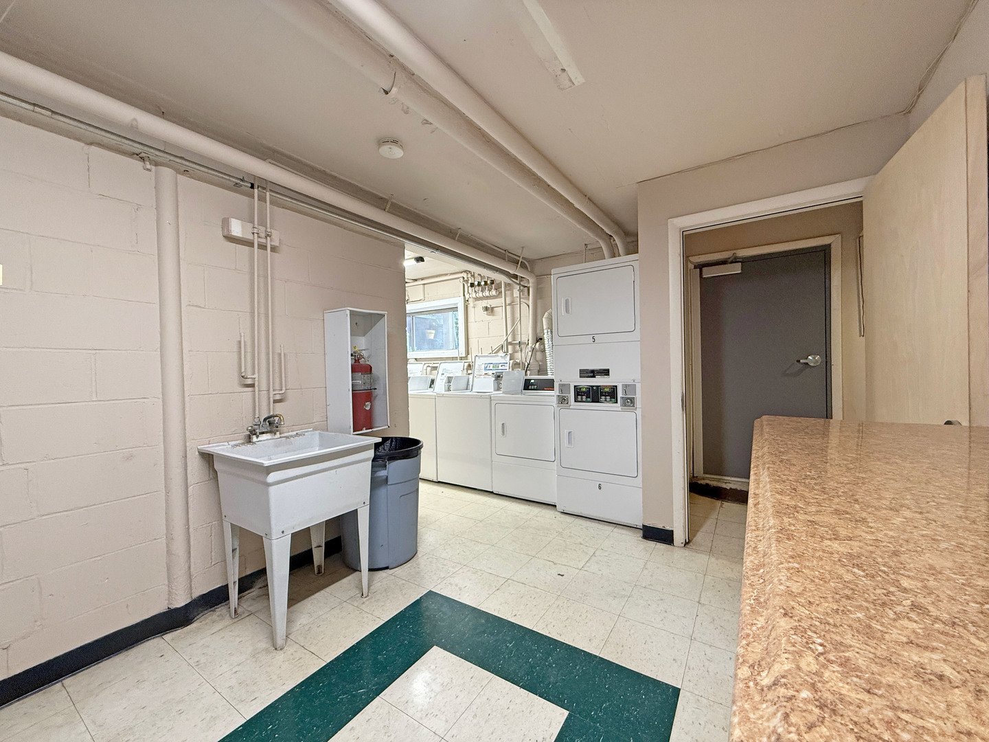 1313 S Rebecca Road #118, Lombard, IL 60148