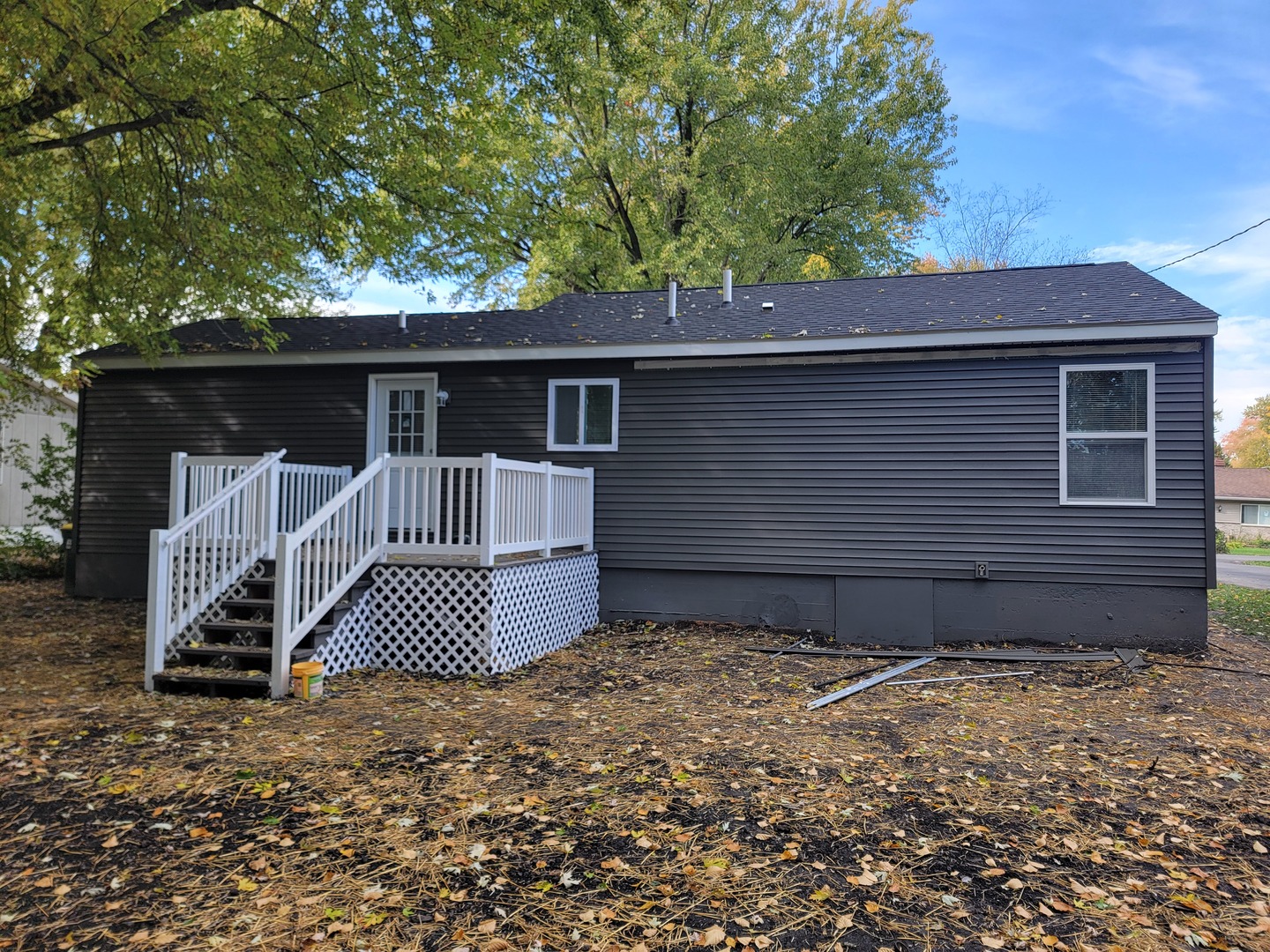 1718 Knoll Avenue, McHenry, IL 60050