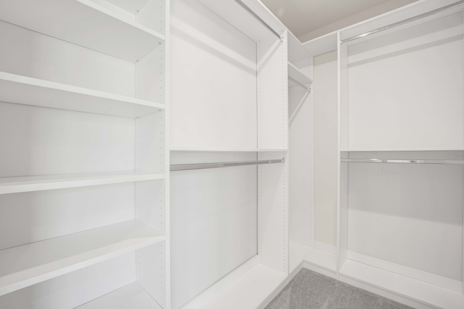 10617 Owain Way, Orland Park, IL 60462