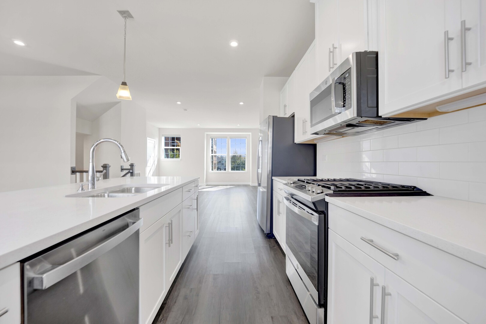 10617 Owain Way, Orland Park, IL 60462