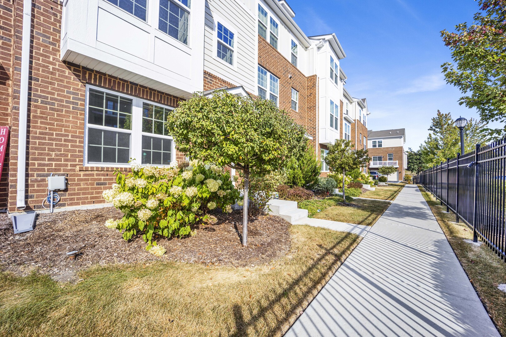 10617 Owain Way, Orland Park, IL 60462