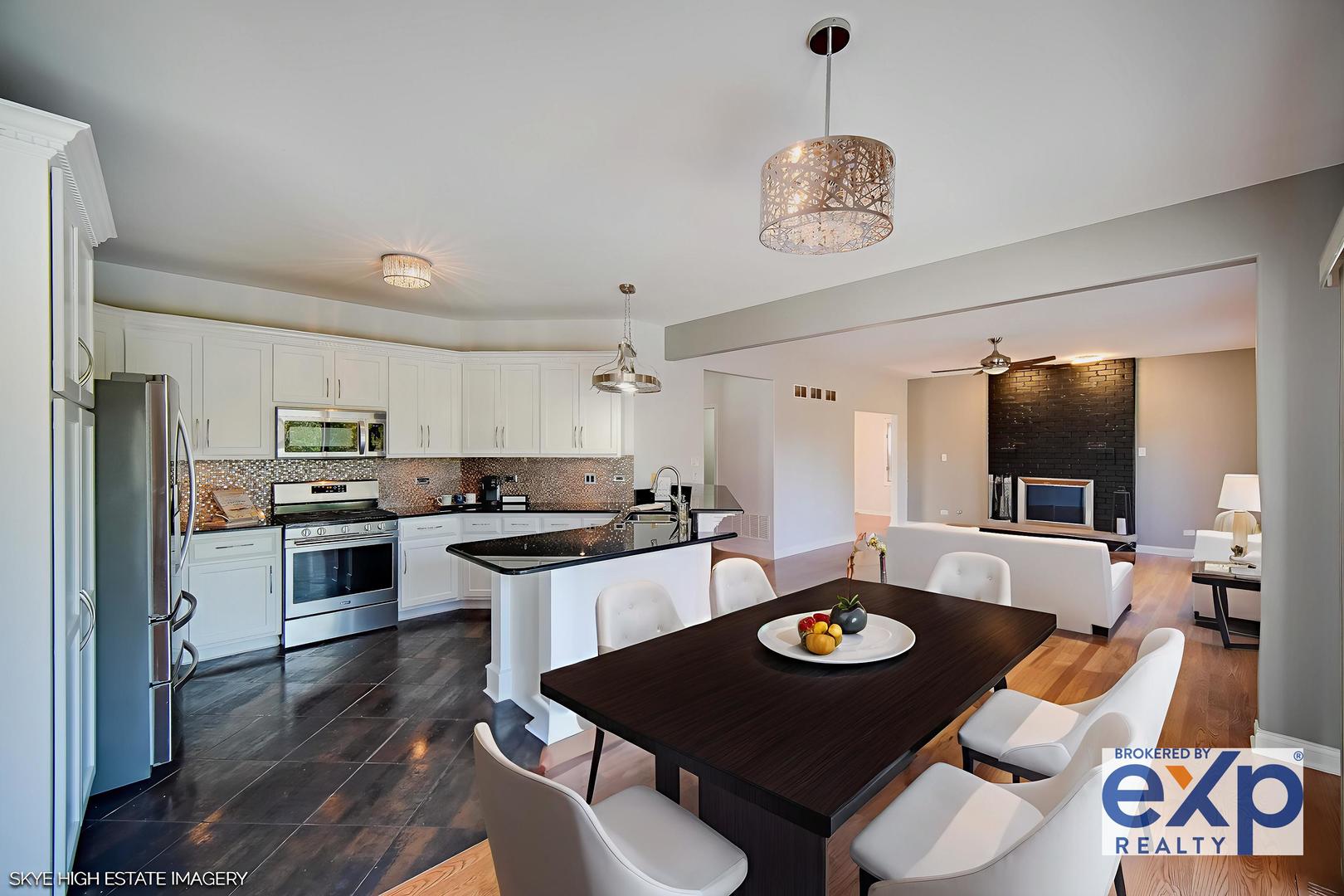 11725 Cooper Way, Orland Park, IL 60467