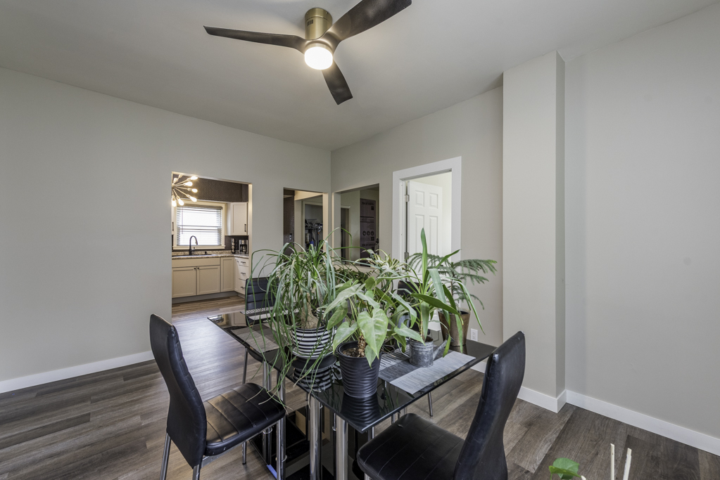 3011 Emmaus Avenue, Zion, IL 60099