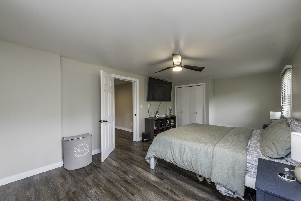 3011 Emmaus Avenue, Zion, IL 60099