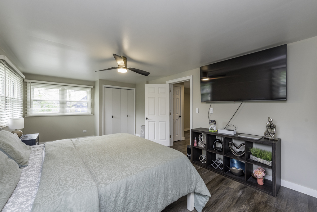 3011 Emmaus Avenue, Zion, IL 60099