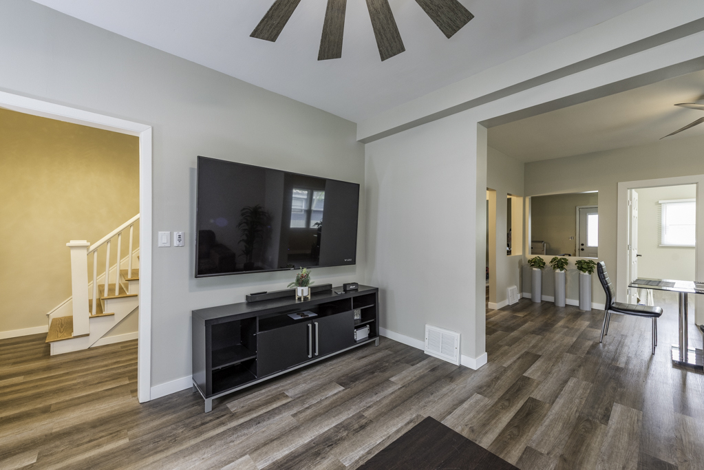 3011 Emmaus Avenue, Zion, IL 60099