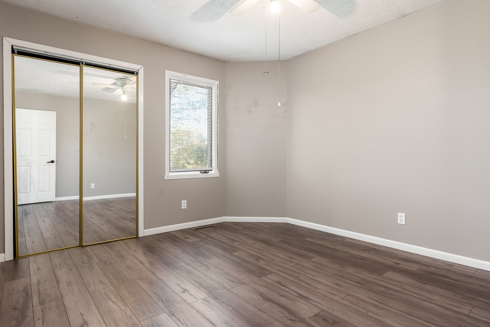 4558 Hampstead Place, Loves Park, IL 61111