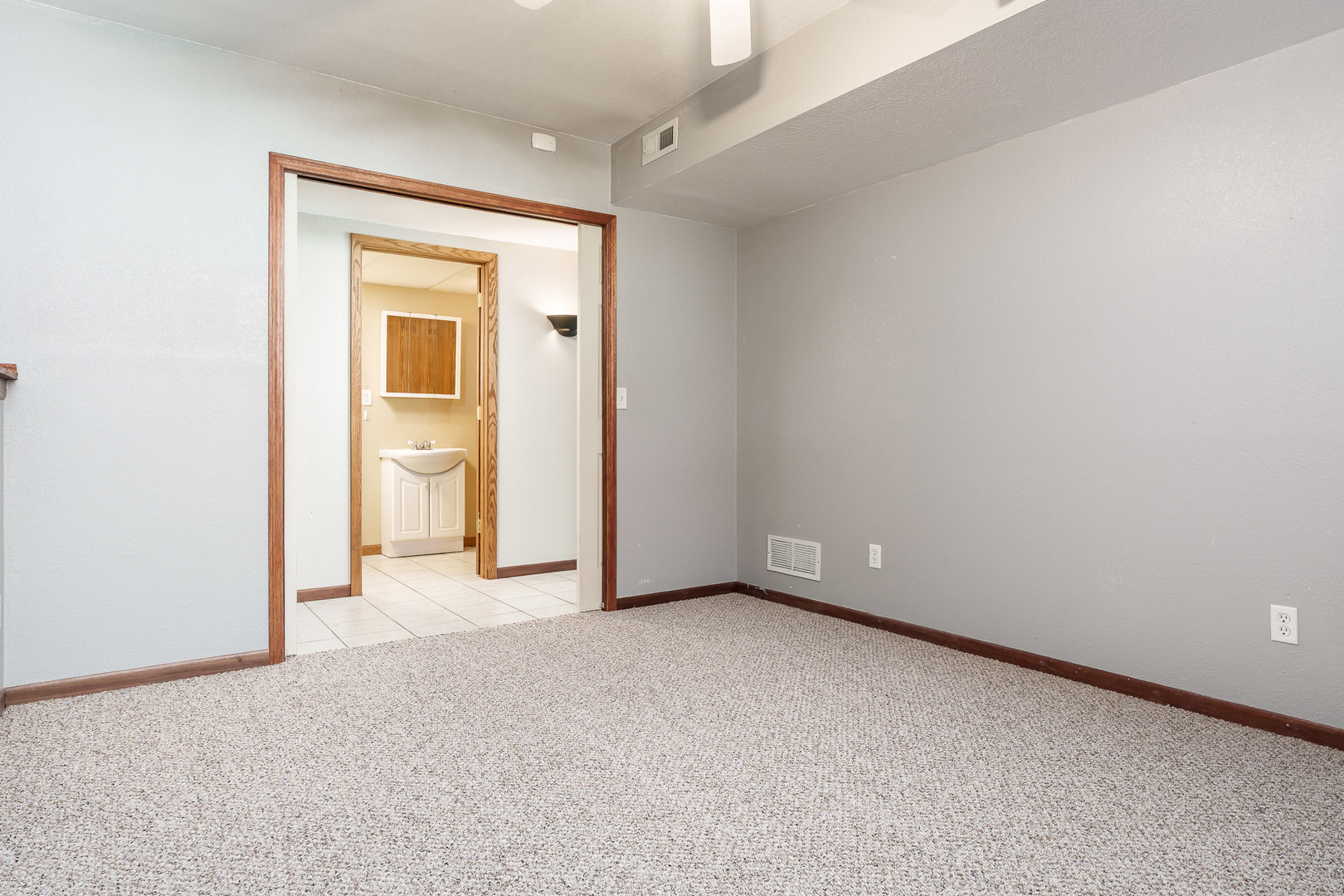 4558 Hampstead Place, Loves Park, IL 61111