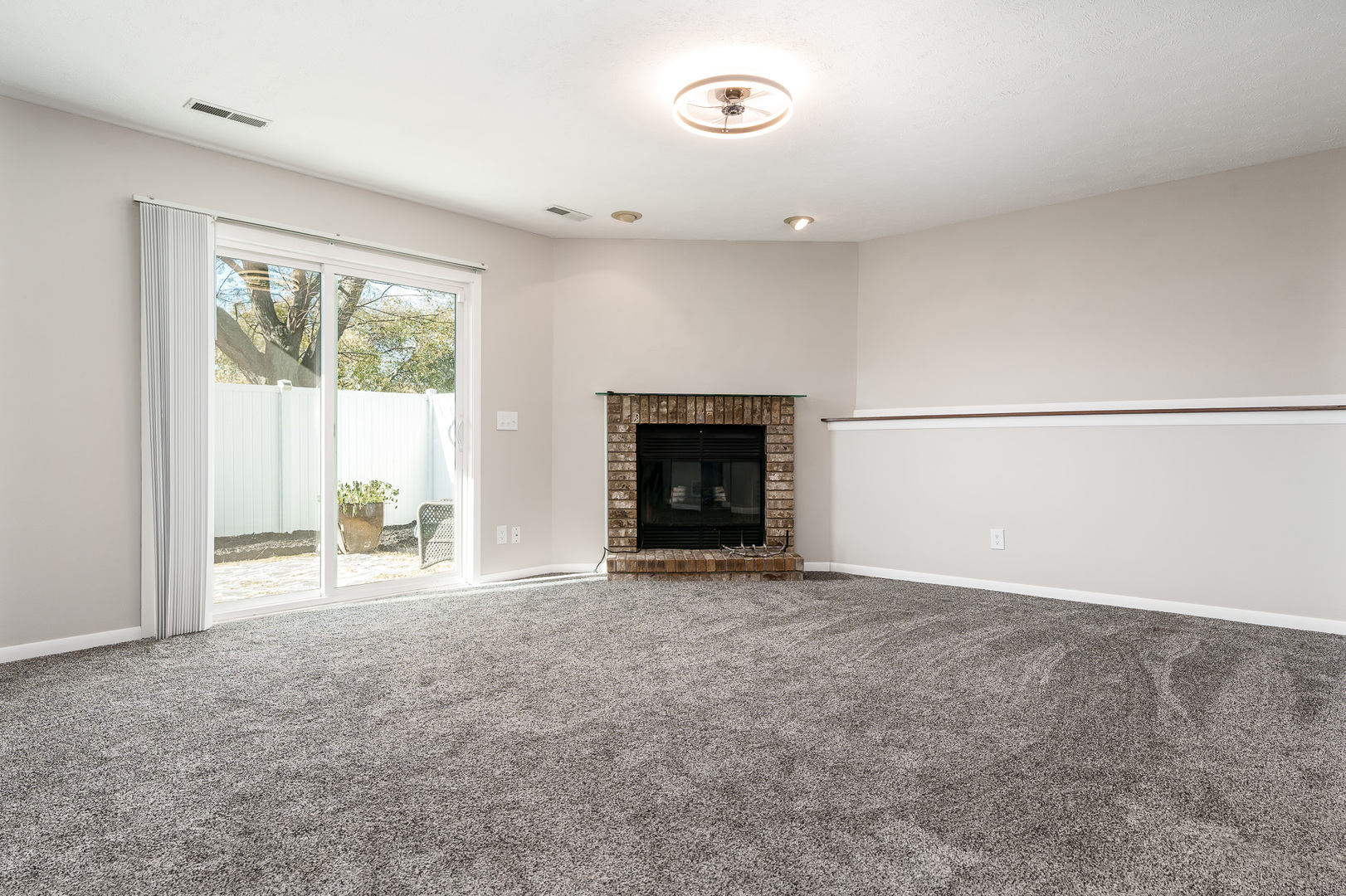 4558 Hampstead Place, Loves Park, IL 61111