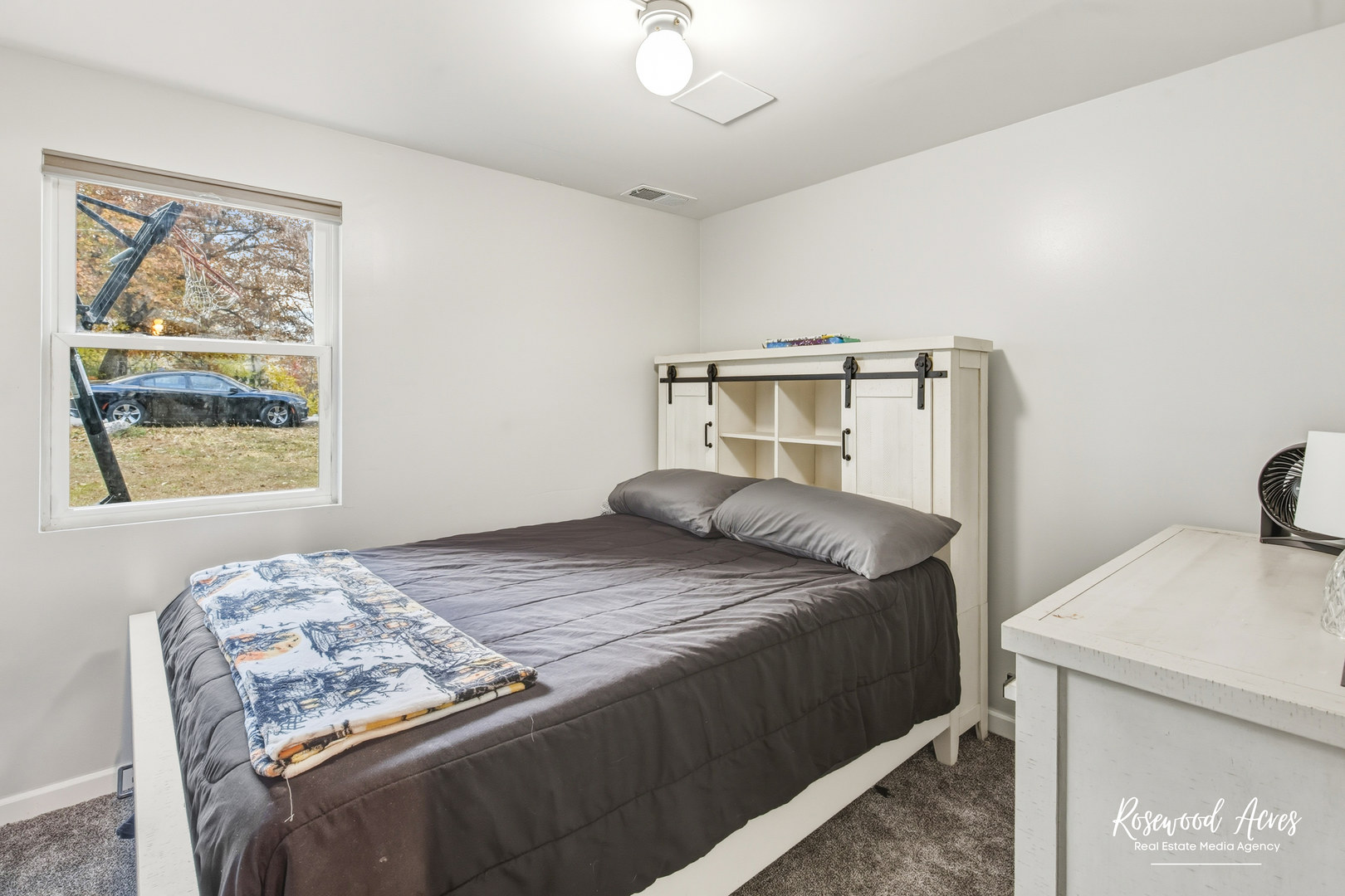 328 N Brookshore Drive, Shorewood, IL 60404