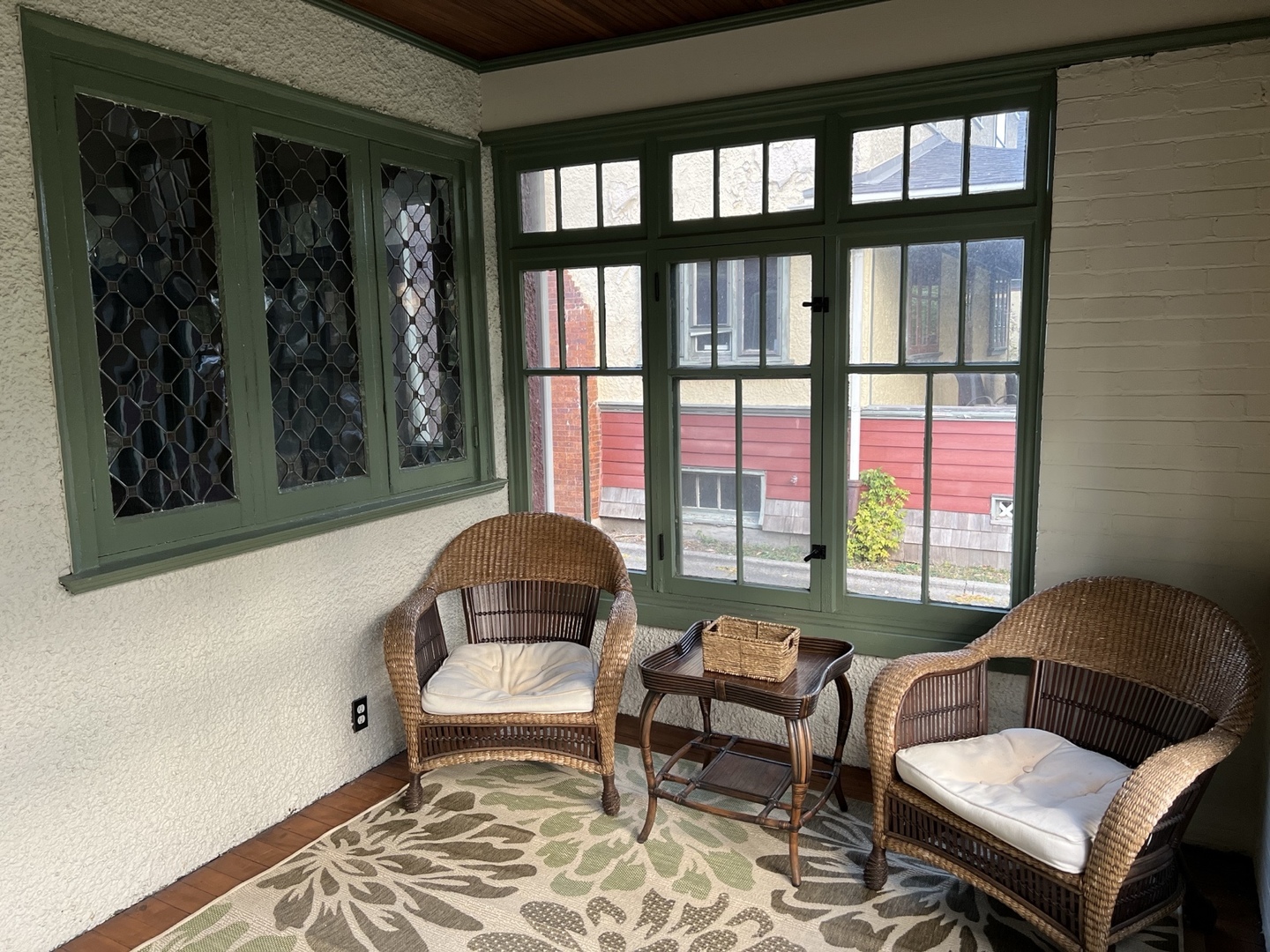 9624 S Winchester Avenue, Chicago, IL 60643