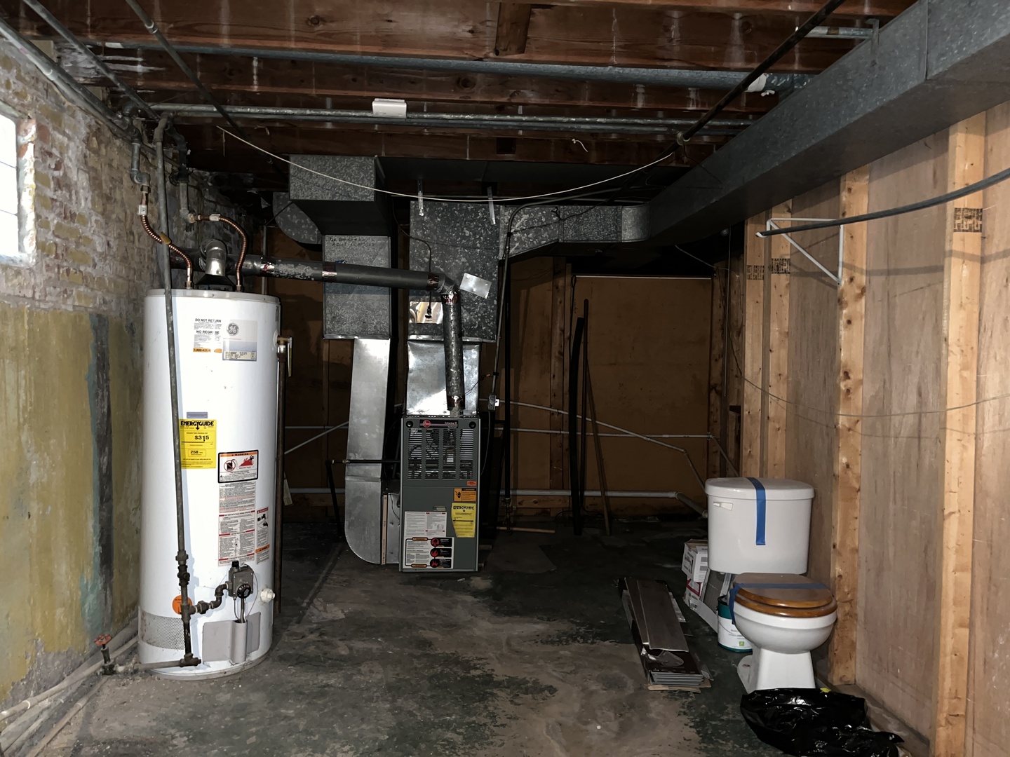 1122 E 81st Place, Chicago, IL 60619