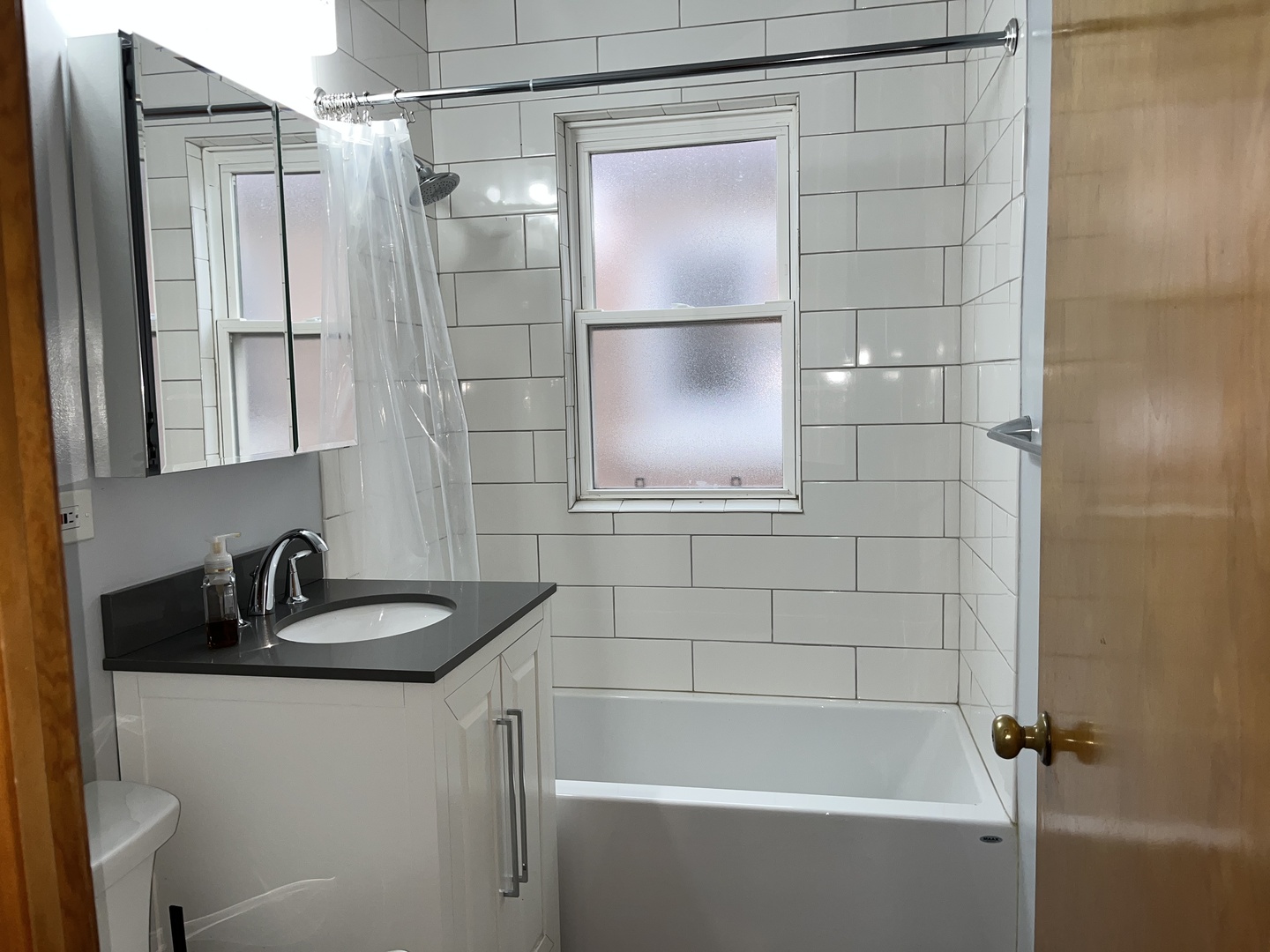 1122 E 81st Place, Chicago, IL 60619