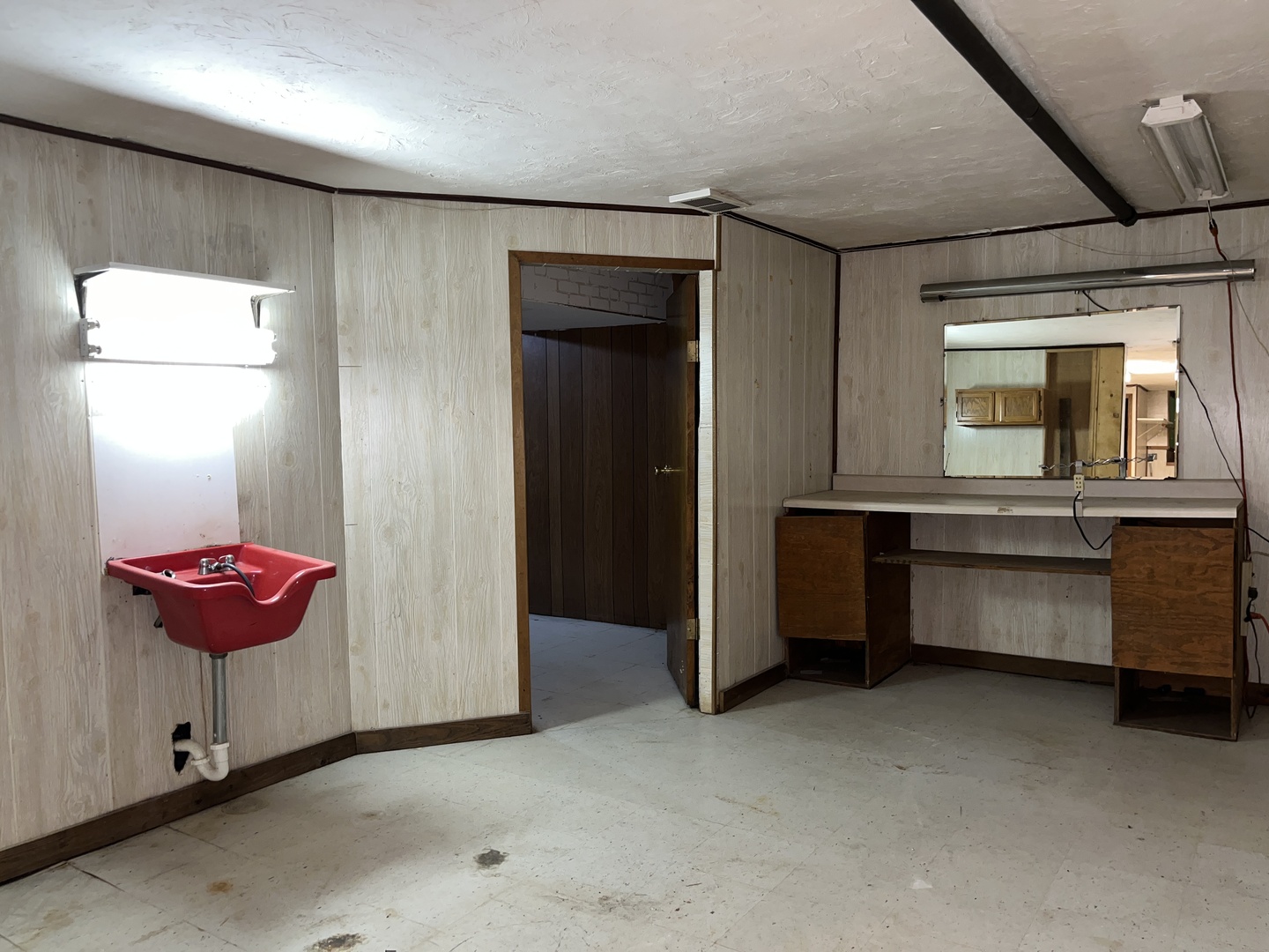 1122 E 81st Place, Chicago, IL 60619