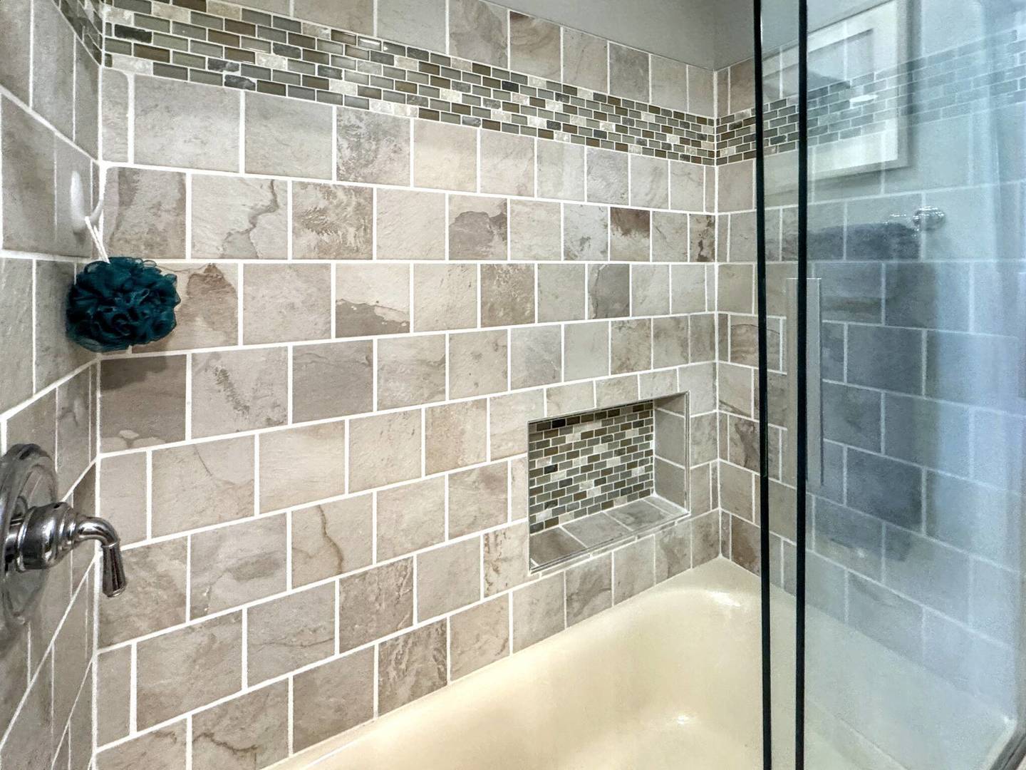 26033 W Catfish Drive, Wilmington, IL 60481