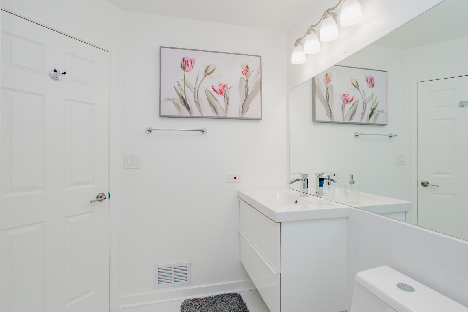 571 GROSSE POINTE Circle #11-7, Vernon Hills, IL 60061