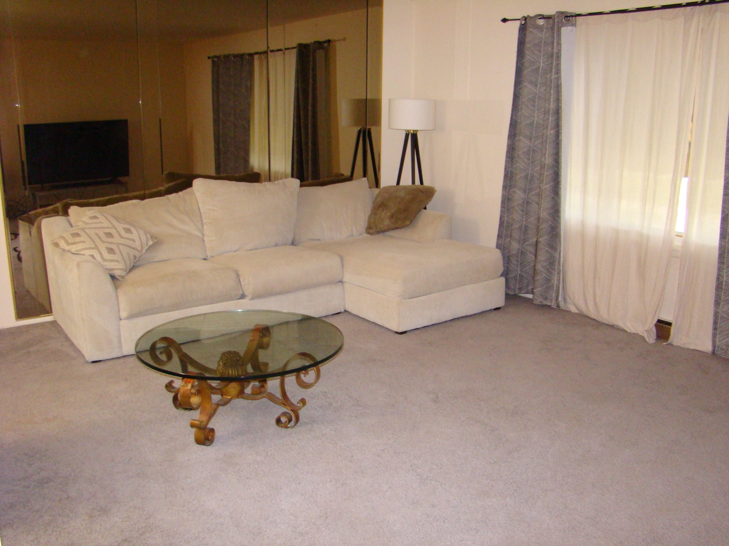 8732 S Calumet Avenue, Chicago, IL 60619