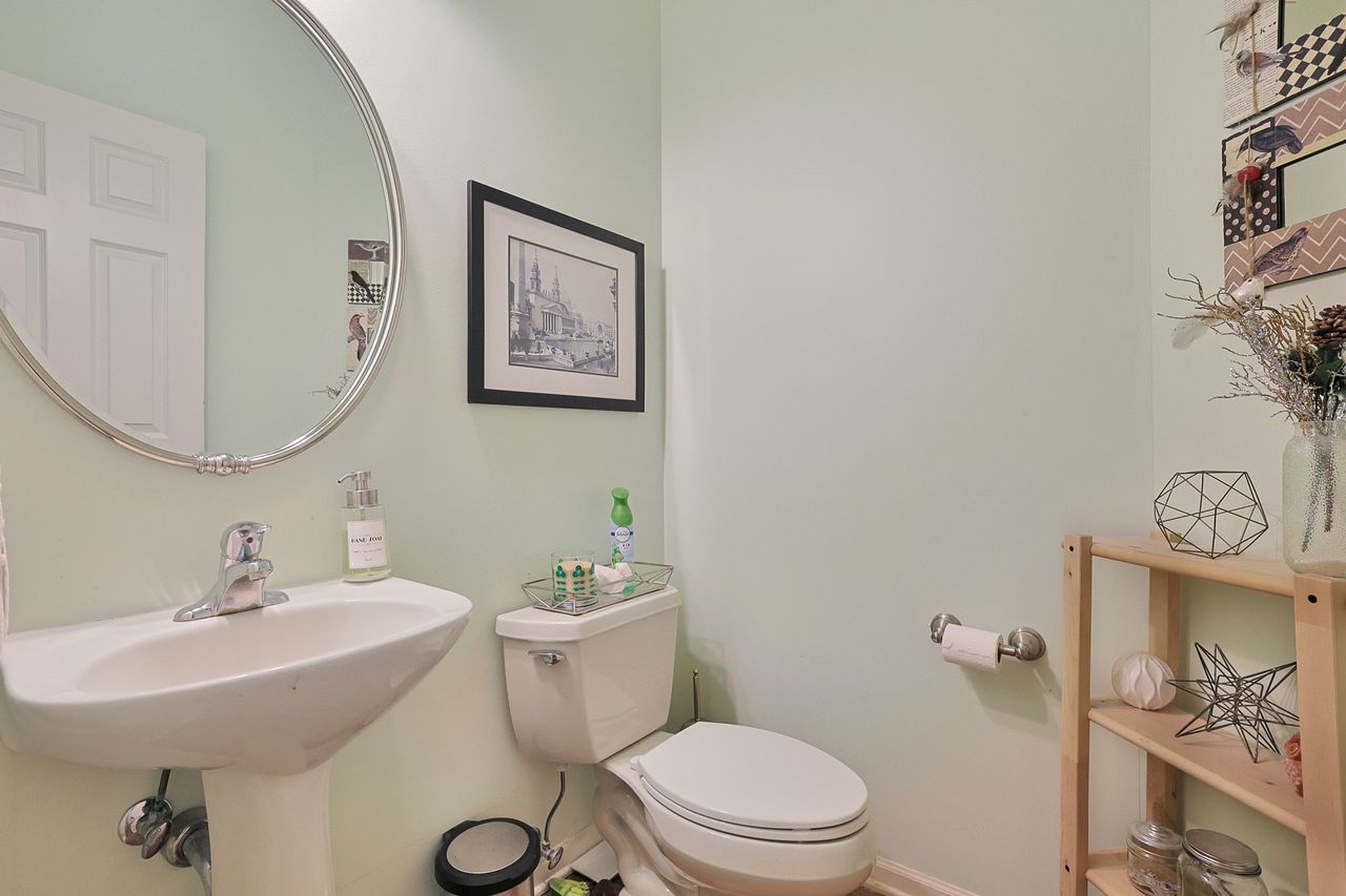 2951 Braeburn Way, Woodstock, IL 60098