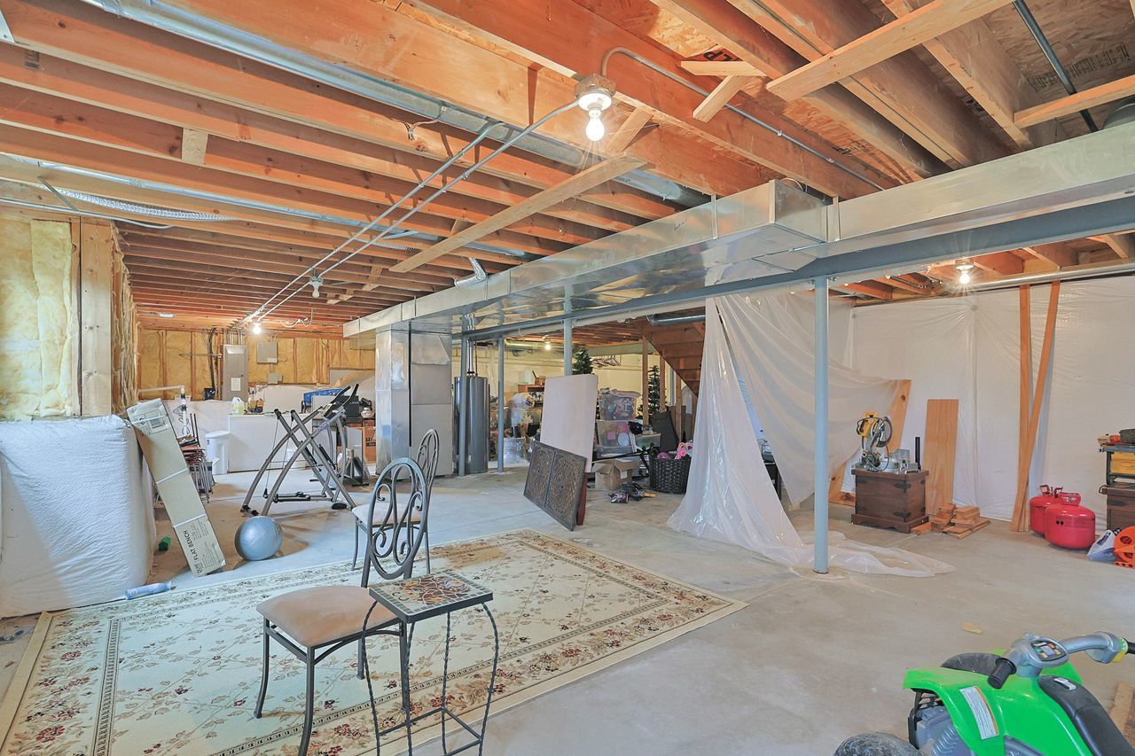 2951 Braeburn Way, Woodstock, IL 60098