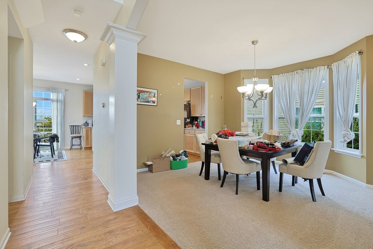 2951 Braeburn Way, Woodstock, IL 60098