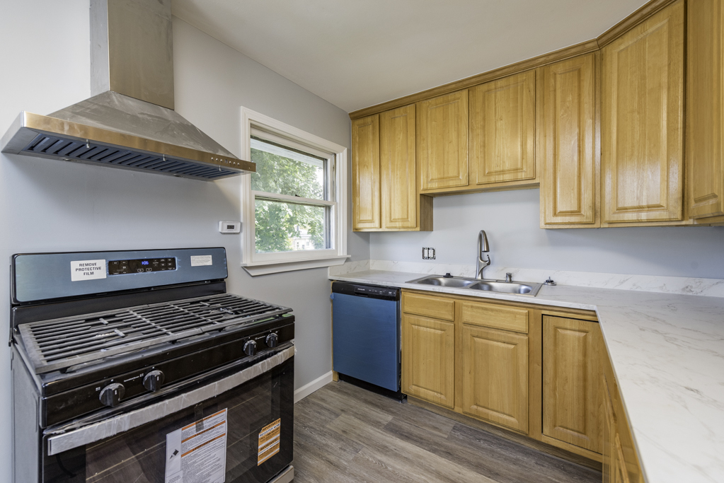 1913 Chippewa Road, Waukegan, IL 60087