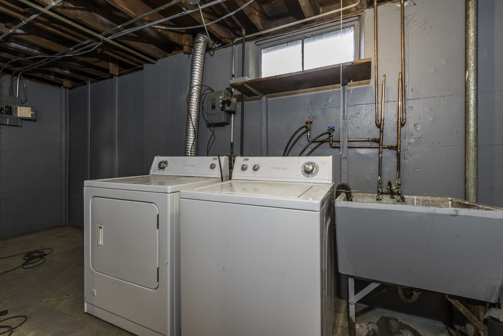 1913 Chippewa Road, Waukegan, IL 60087