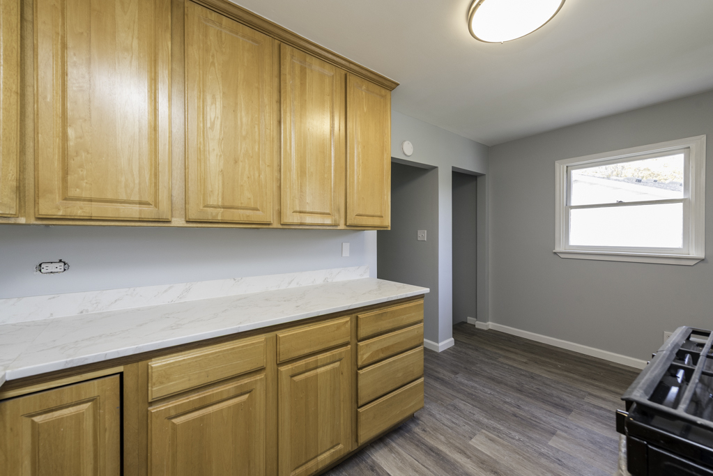 1913 Chippewa Road, Waukegan, IL 60087