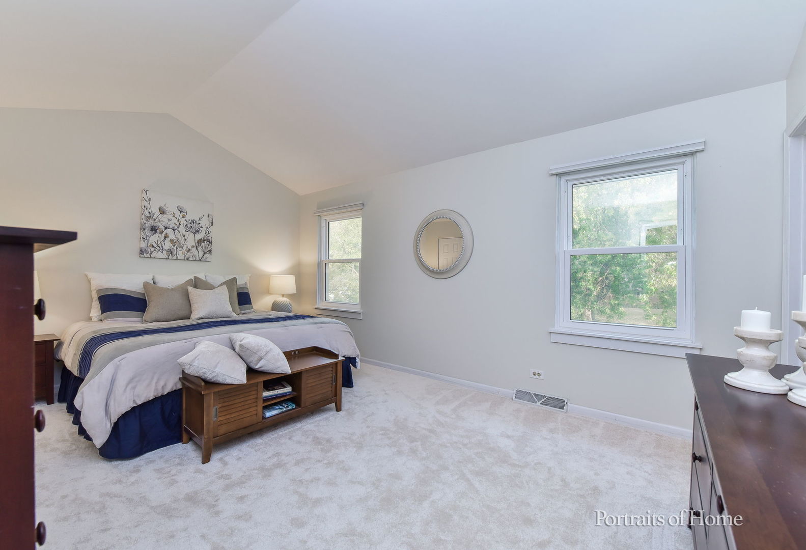 2206 Gleneagles Drive, Naperville, IL 60565