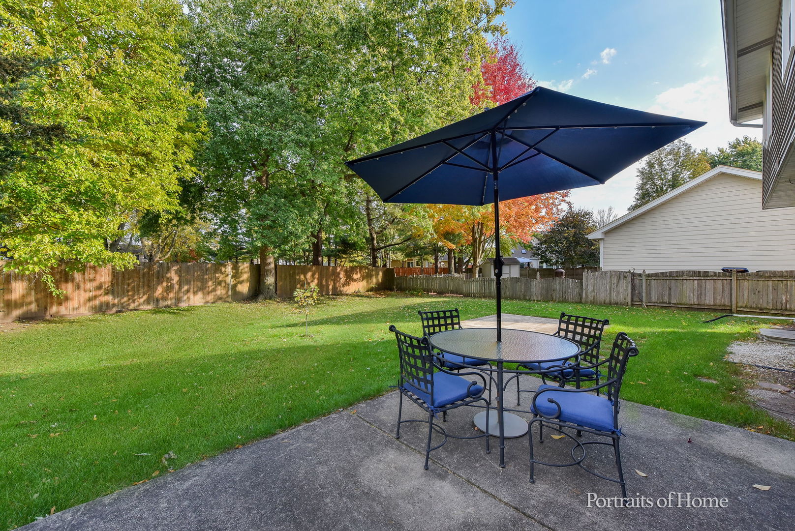 2206 Gleneagles Drive, Naperville, IL 60565