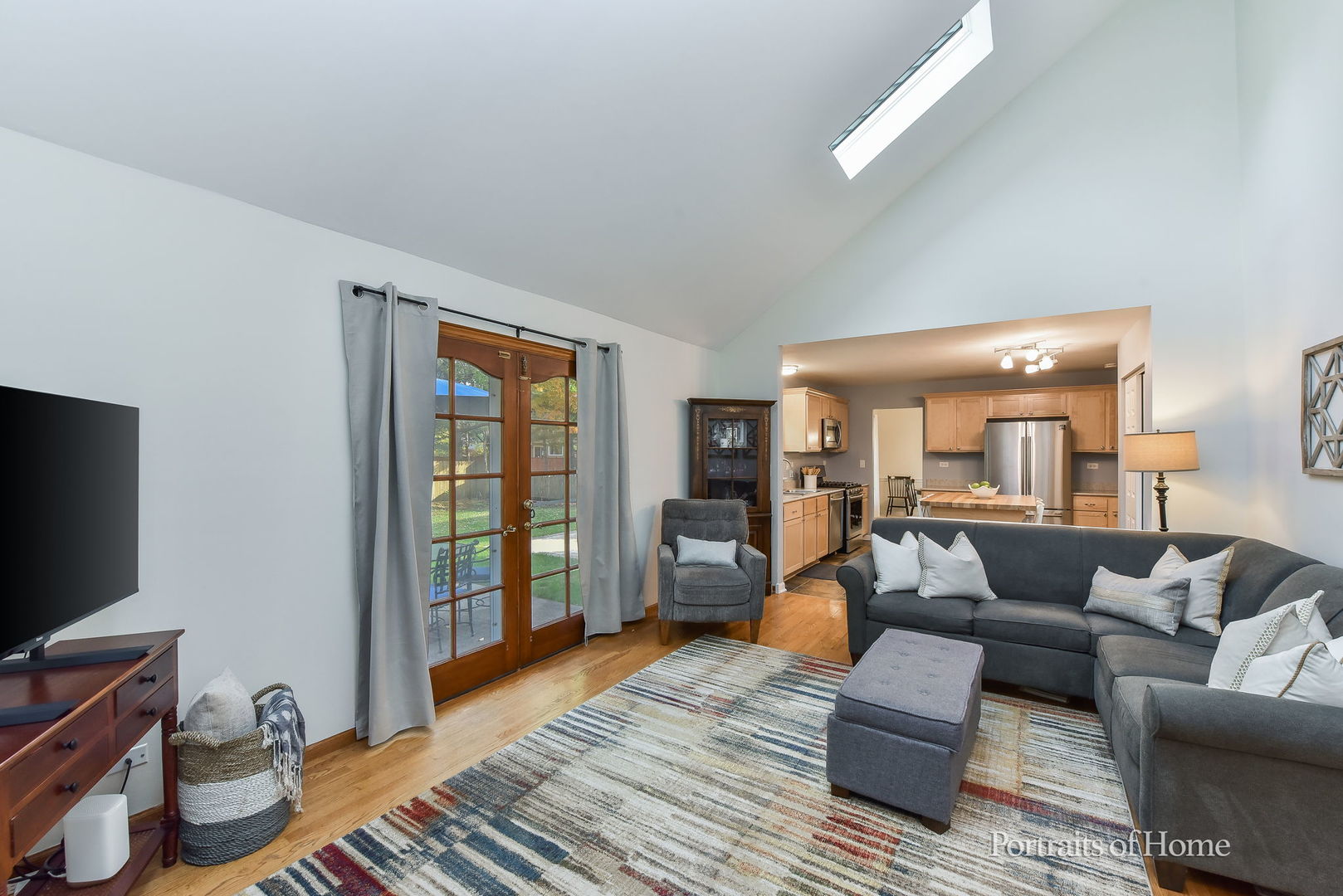 2206 Gleneagles Drive, Naperville, IL 60565