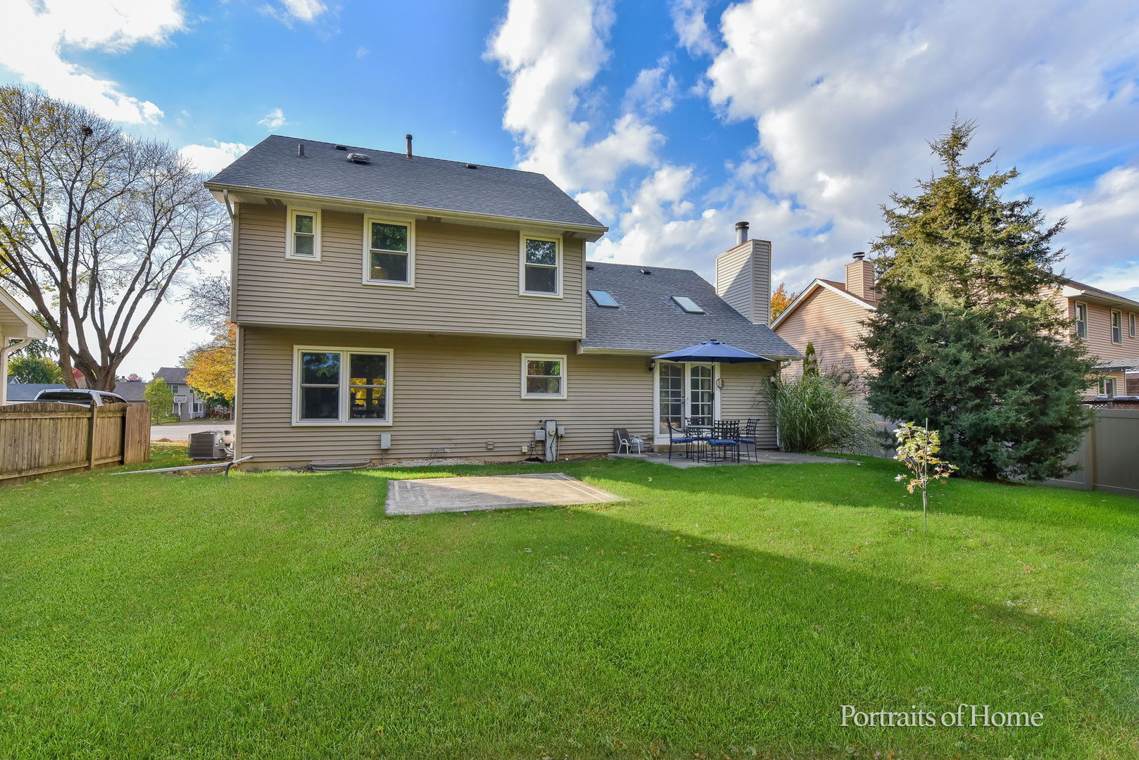 2206 Gleneagles Drive, Naperville, IL 60565