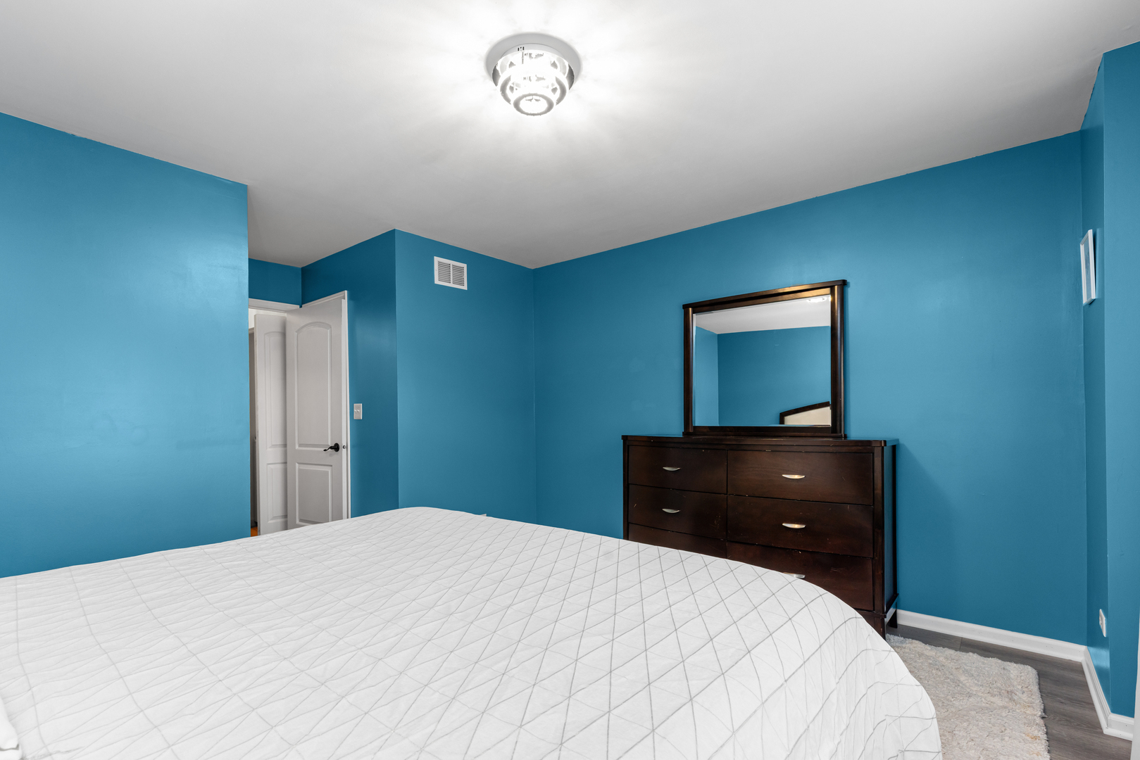 1965 Town Drive, Naperville, IL 60565