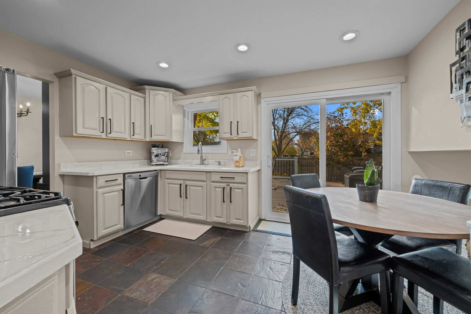 Naperville, IL 60565