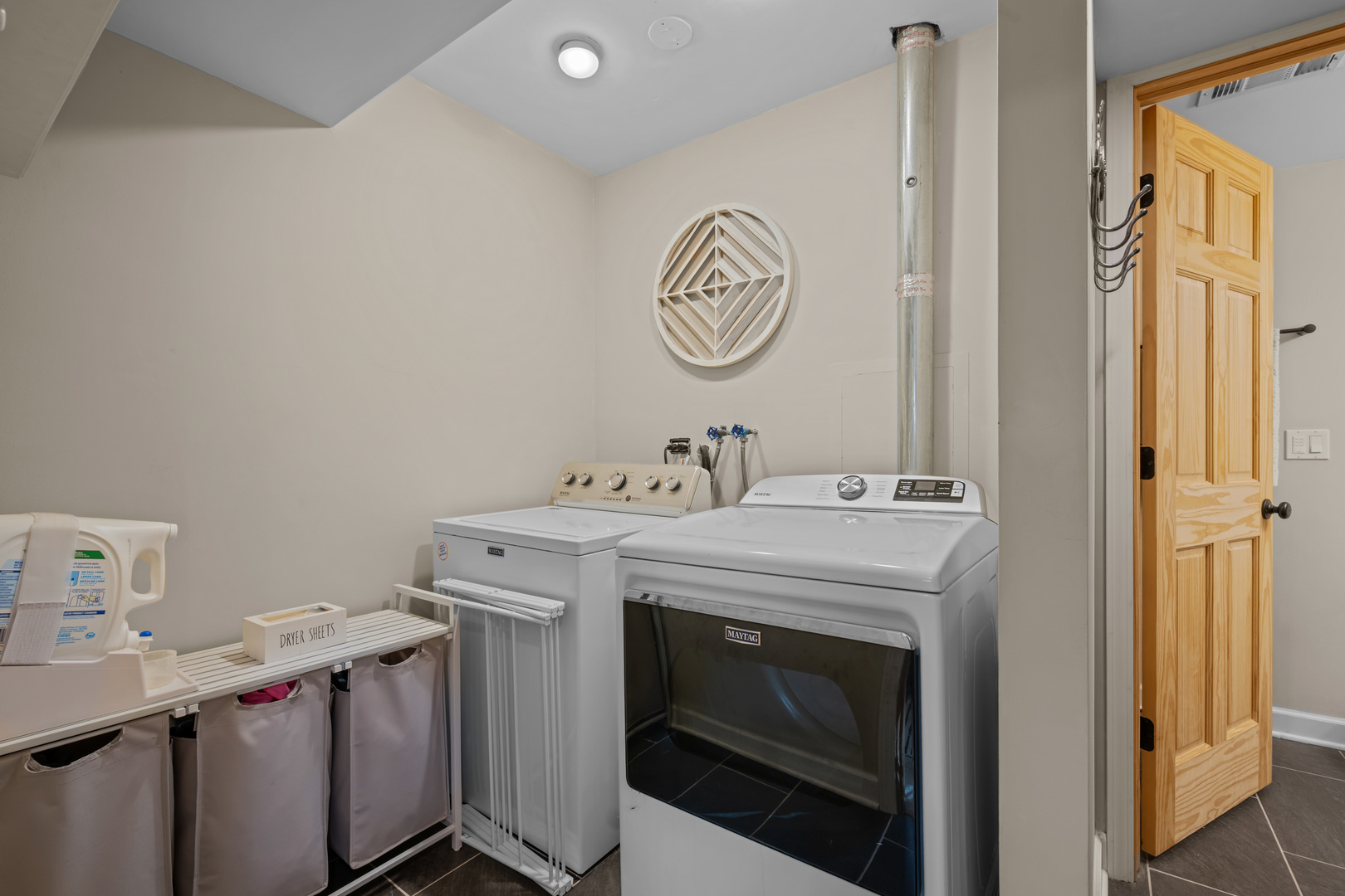 Naperville, IL 60565