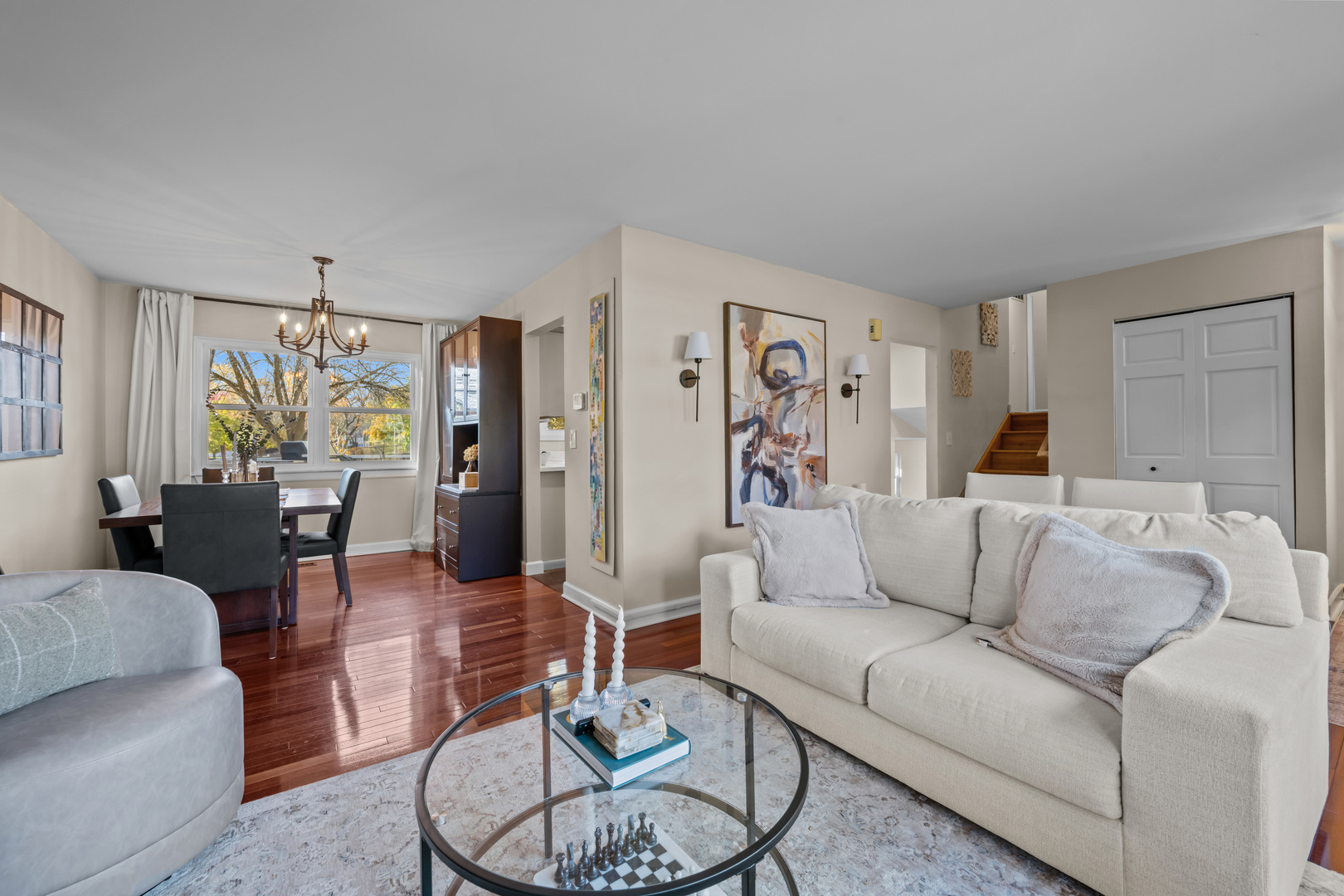 Naperville, IL 60565