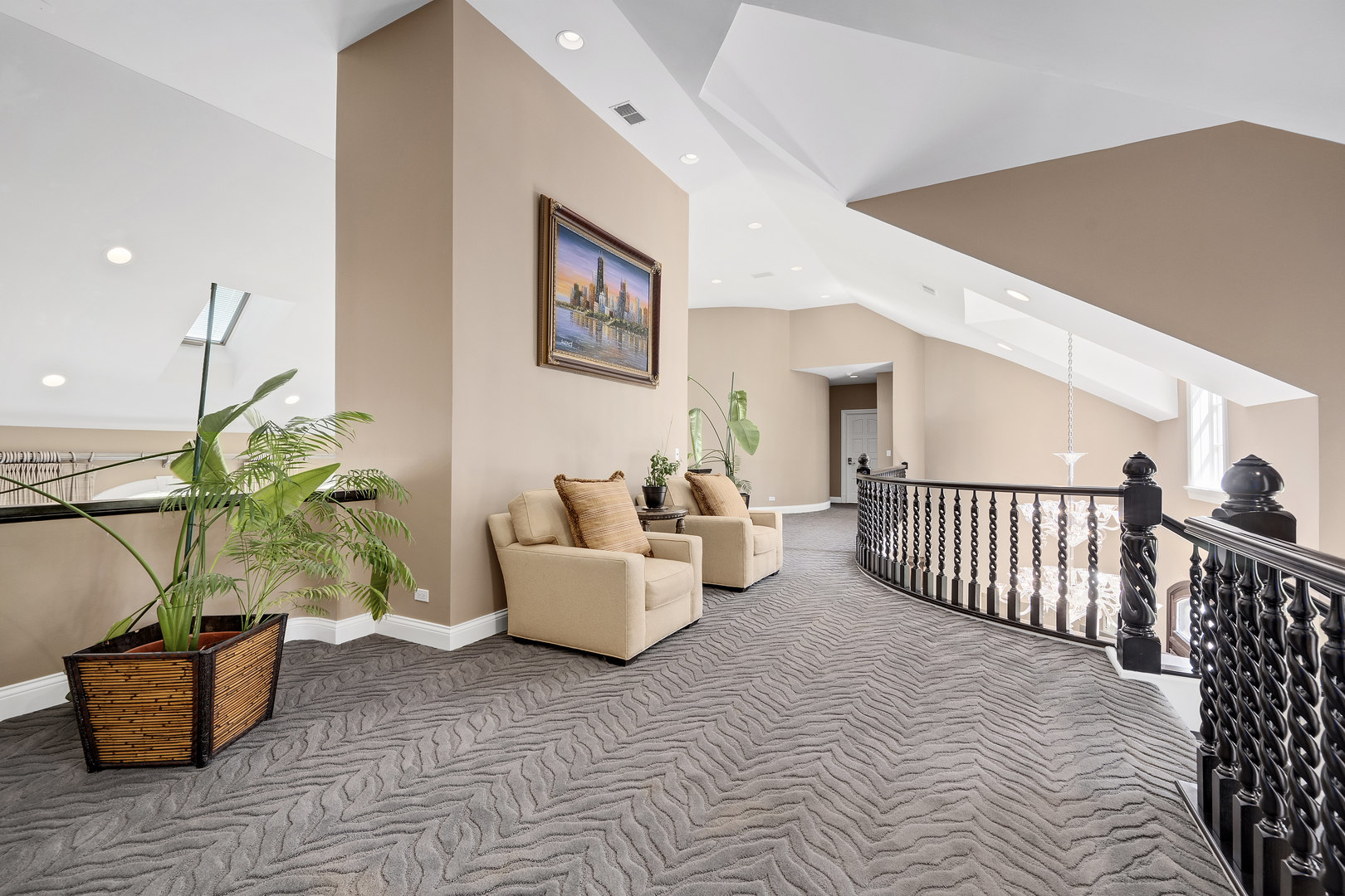 1890 Robinwood Lane, Riverwoods, IL 60015