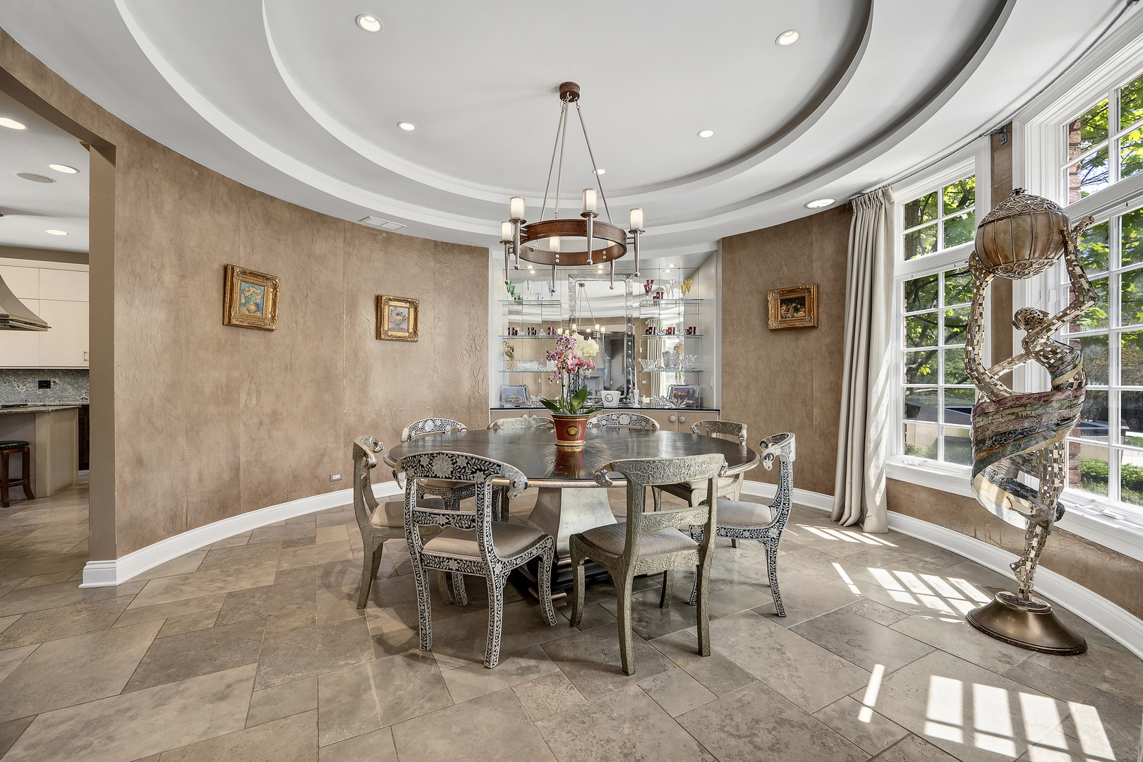 1890 Robinwood Lane, Riverwoods, IL 60015