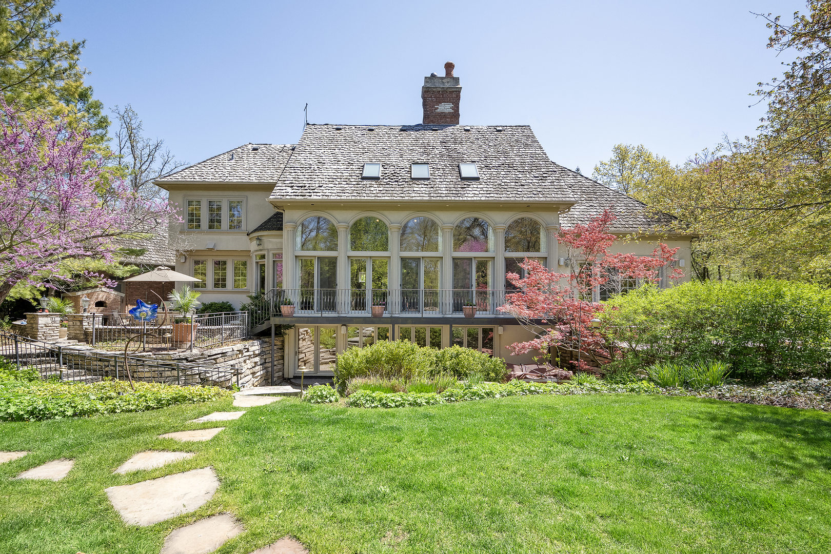 1890 Robinwood Lane, Riverwoods, IL 60015