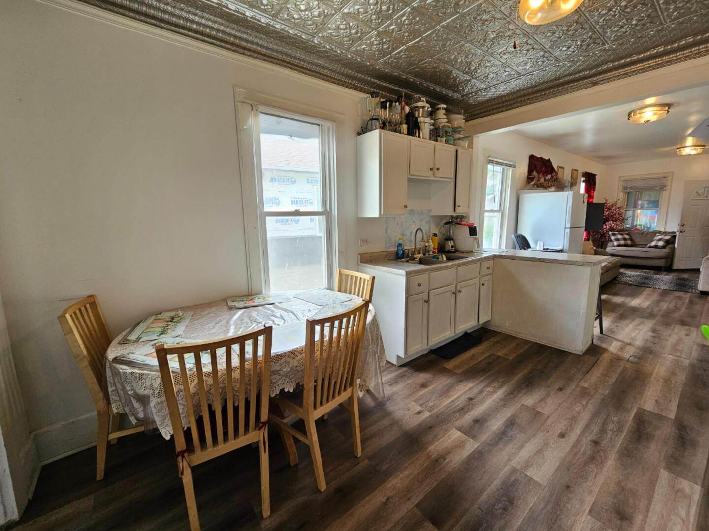 454 S Desplaines Street, Joliet, IL 60436