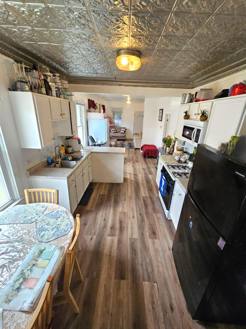 454 S Desplaines Street, Joliet, IL 60436