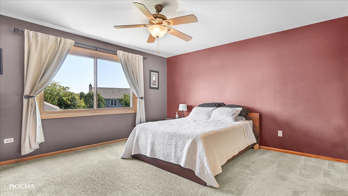 2758 Bluestone Bay Drive, New Lenox, IL 60451