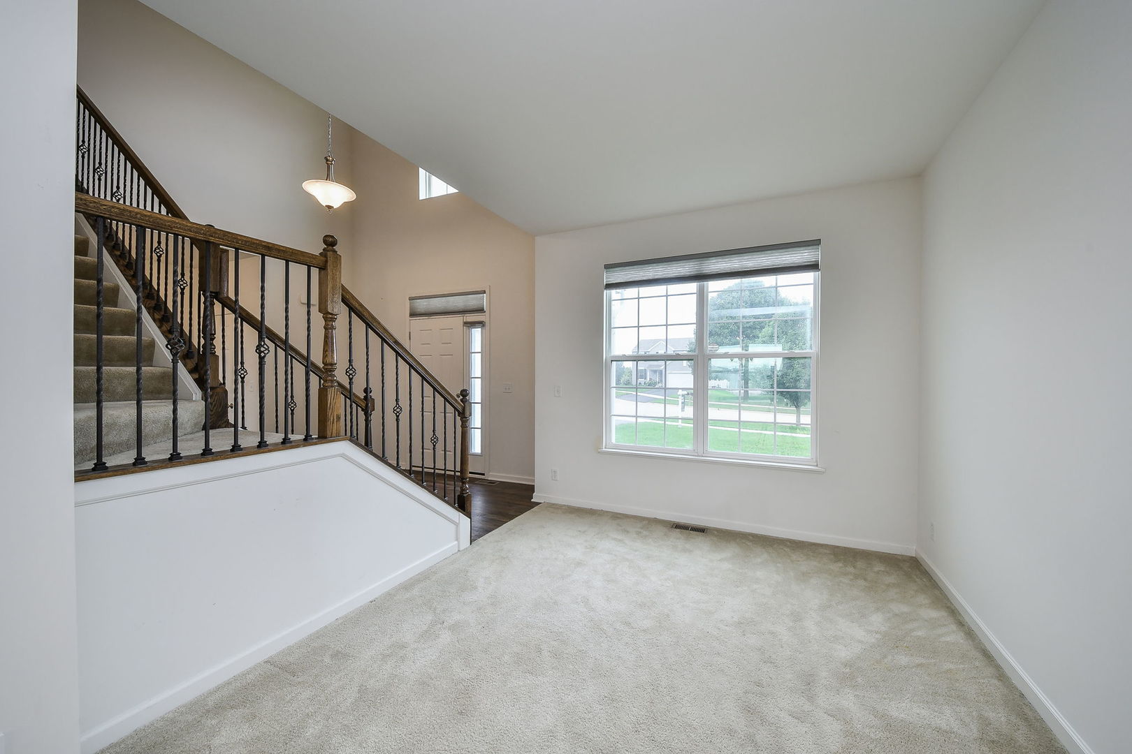 2342 Winterthur Green, Yorkville, IL 60560