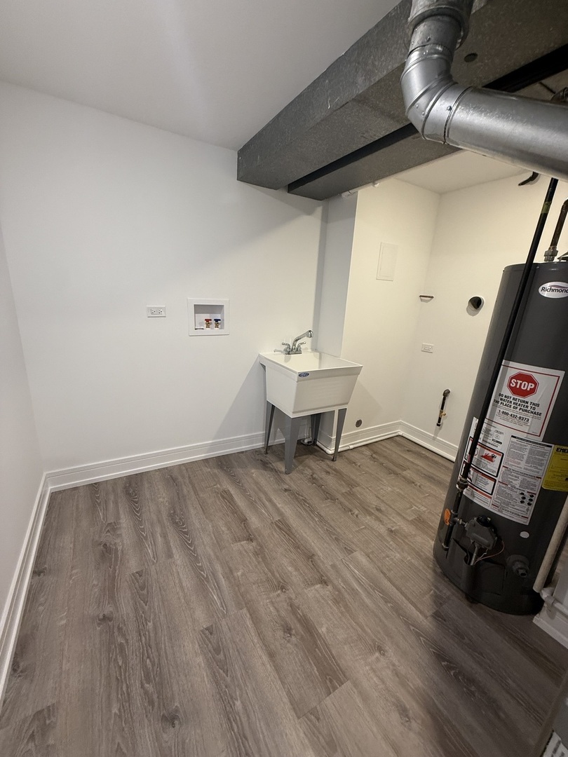 7716 Cronin Avenue, Justice, IL 60458