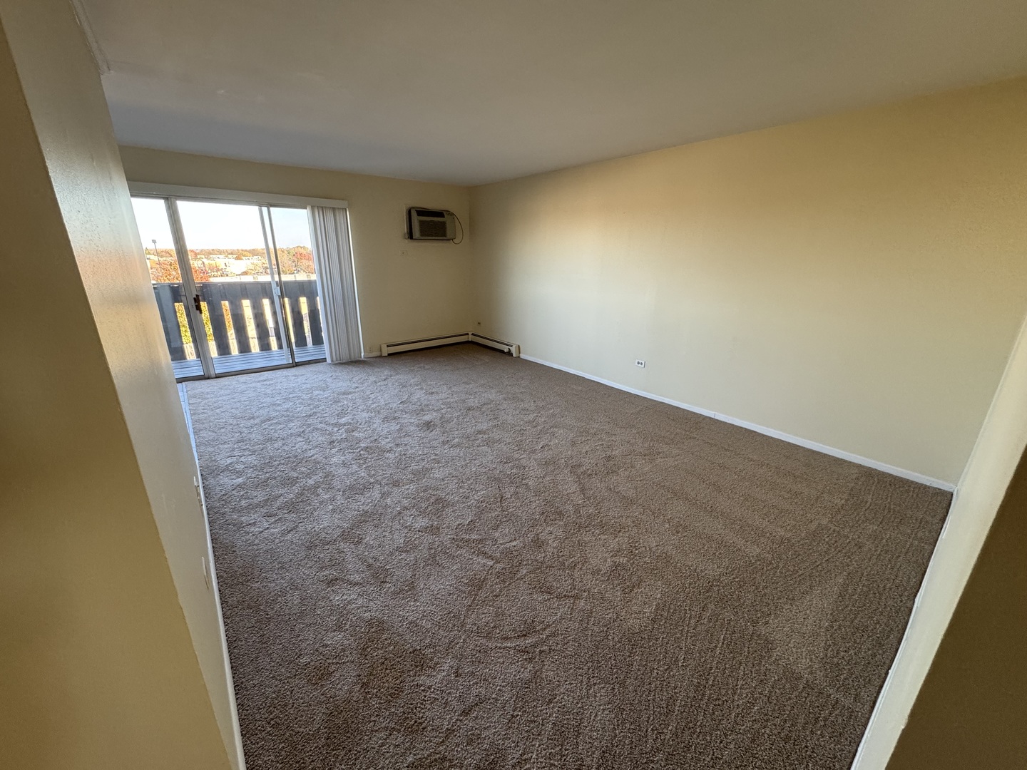 1120 Copperfield Lane #E, Schaumburg, IL 60193