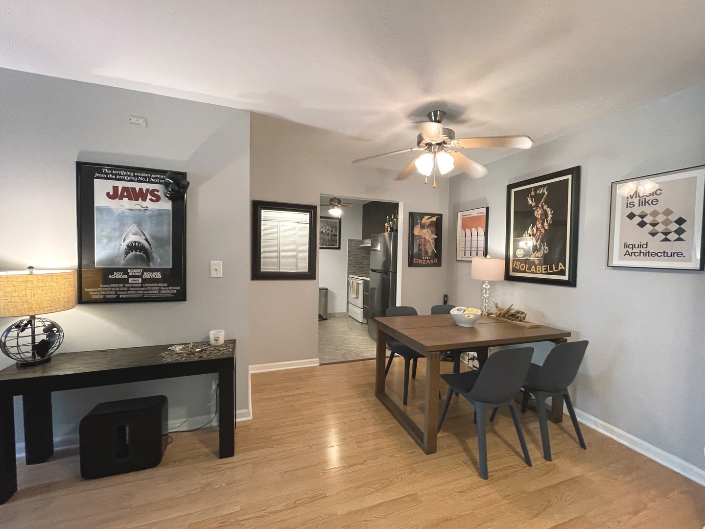 832 E Old Willow Road #106, Prospect Heights, IL 60070