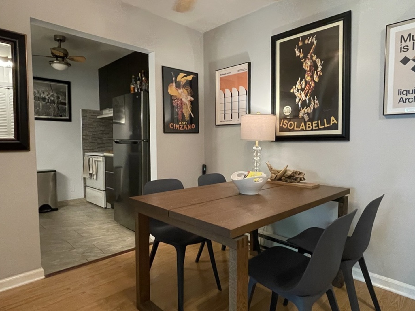 832 E Old Willow Road #106, Prospect Heights, IL 60070